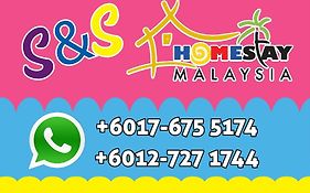 Opro S&S Homestay Pagoh Malay Only