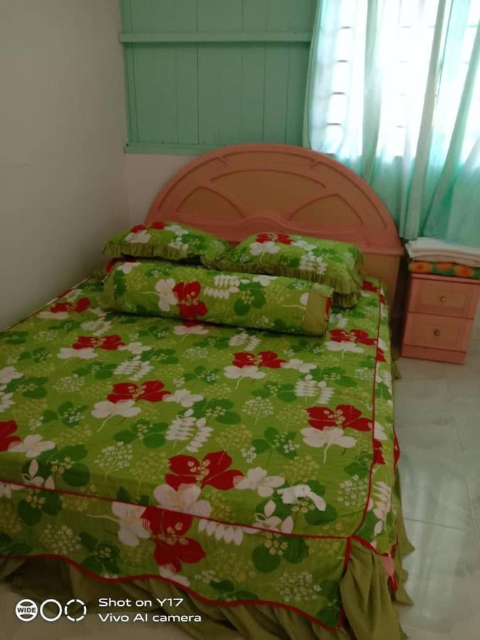 Opro S&S Homestay Pagoh Malay Only Muar Luaran gambar