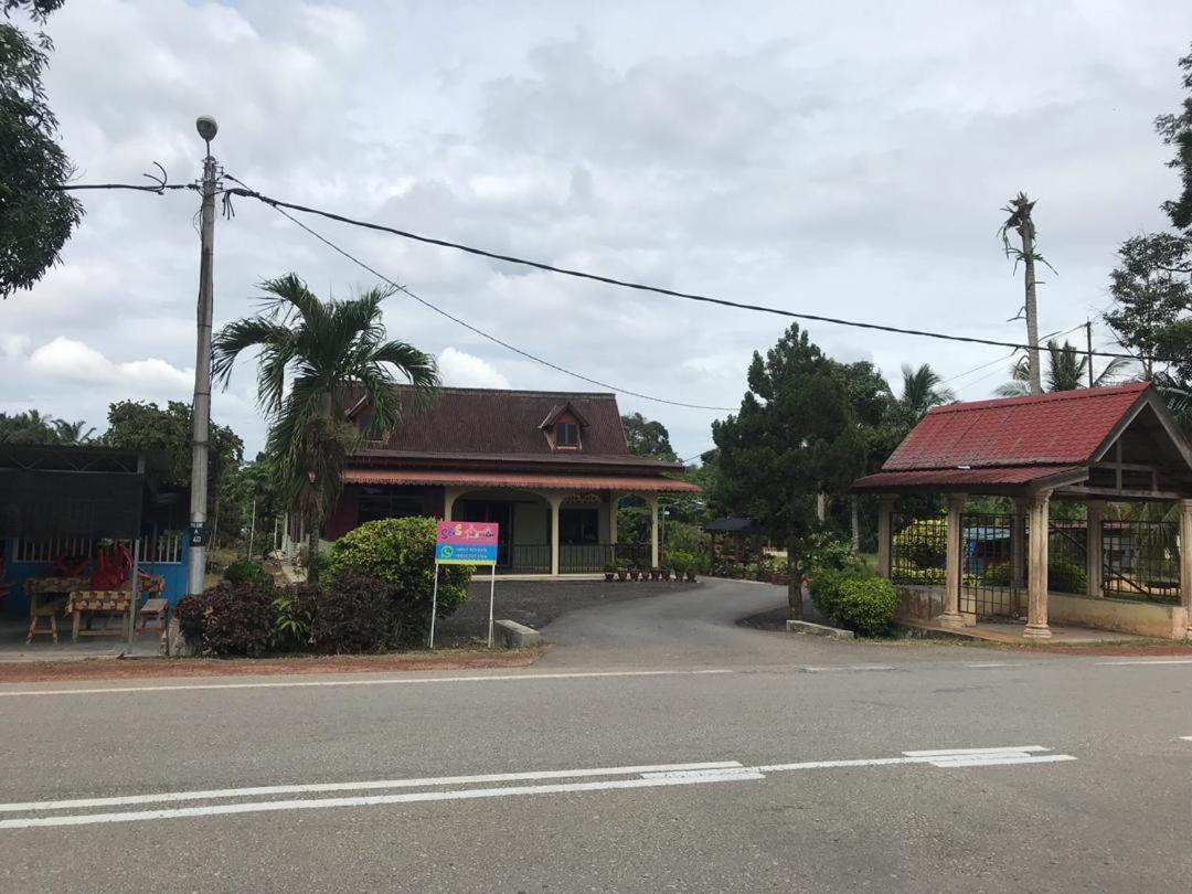 Opro S&S Homestay Pagoh Malay Only Muar Luaran gambar